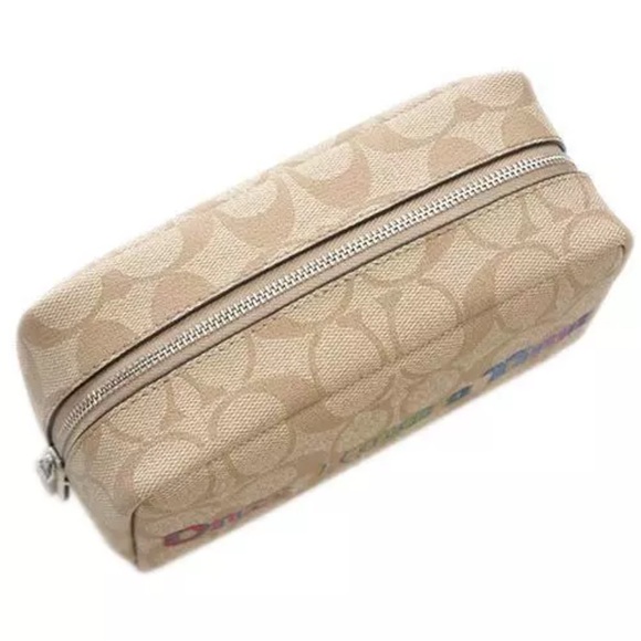 Coach Disney once upon a Time make up pouch - Picture 6 of 7